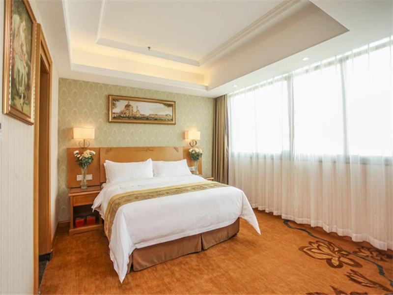 Vienna Hotel Fuzhou Linchuan Avenue Exterior photo